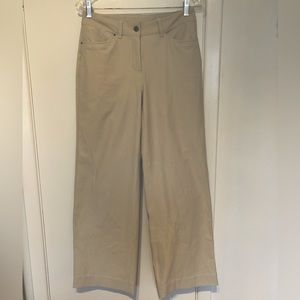 Lululemon High-Rise Wide-Leg Pant Full Length
Light